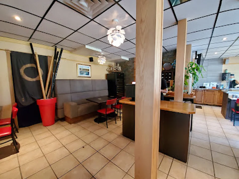 Fancy Sushi Bar, Québec