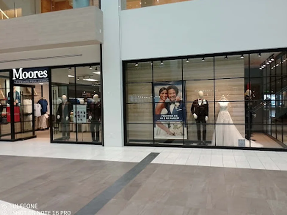 Boutique Maksym Robe de mariée et accessoires de mariage - sur rendez-vous, Québec