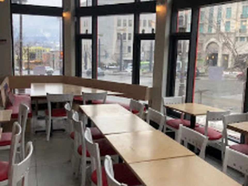 Restaurant Poutineville Vieux Québec