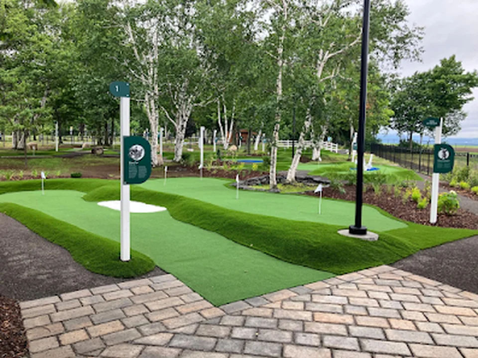 Minigolf de la Tour-du-Nordet, Québec