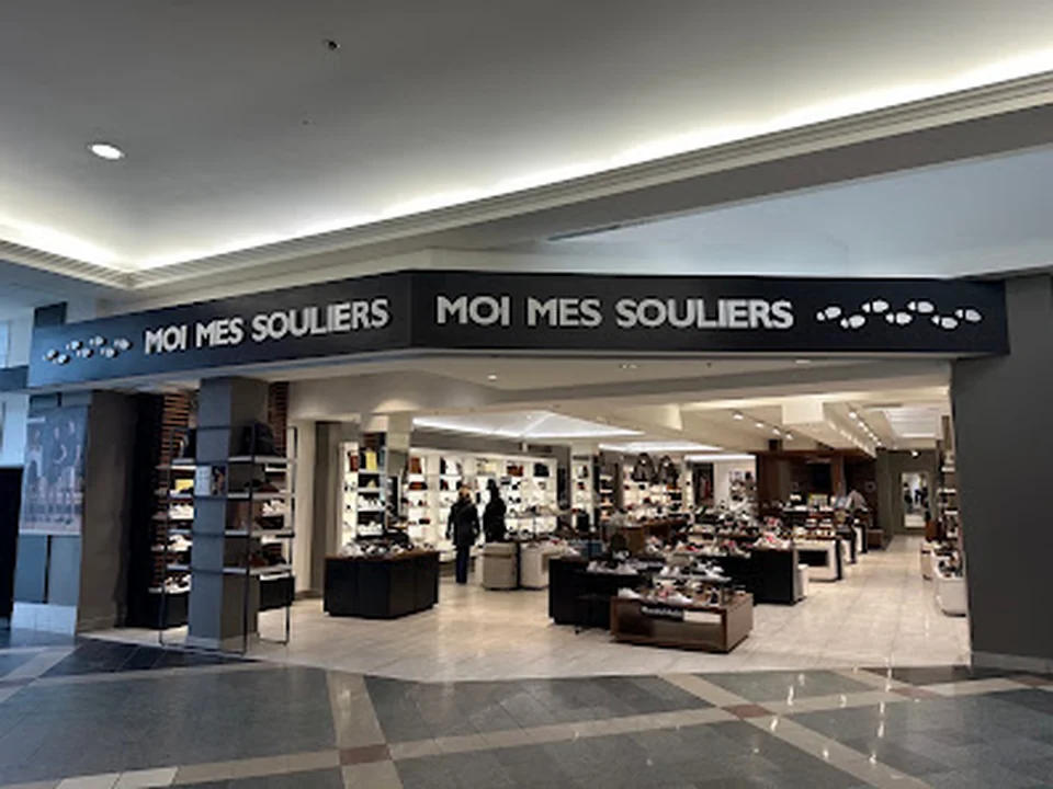 Boutiques Moi Mes Souliers - Place de la Cité, Québec
